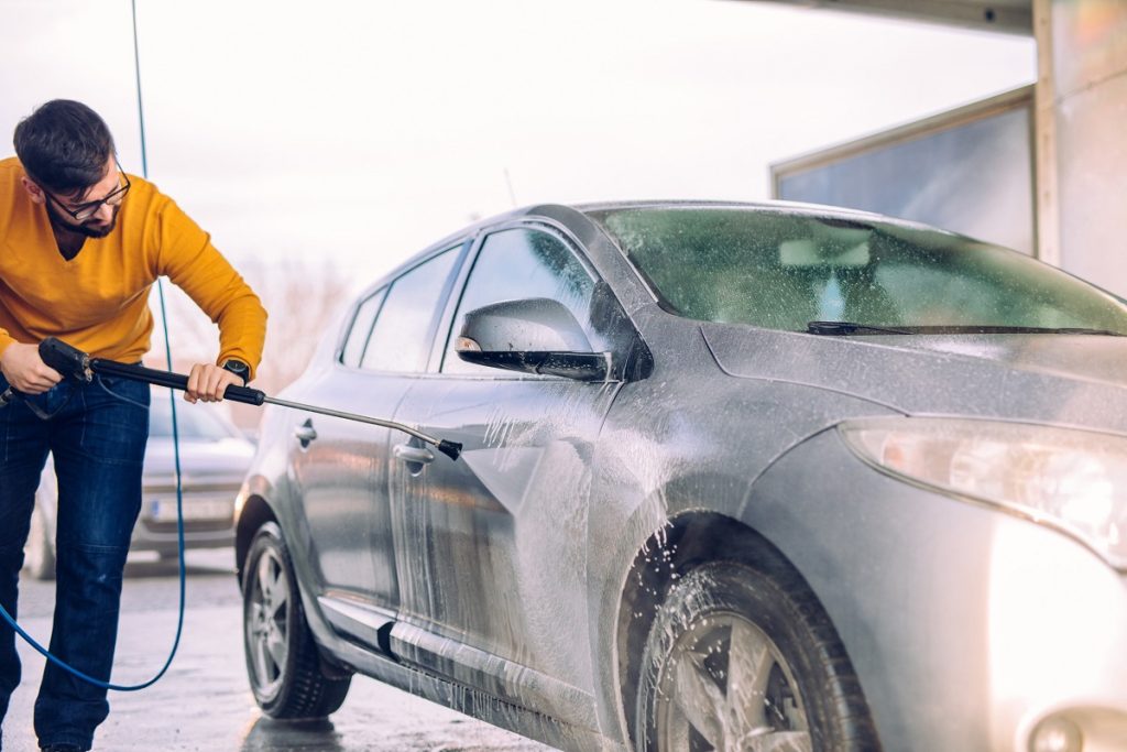 Les Techniques Professionnelles De Nettoyage Automobile Que Vous Pouvez