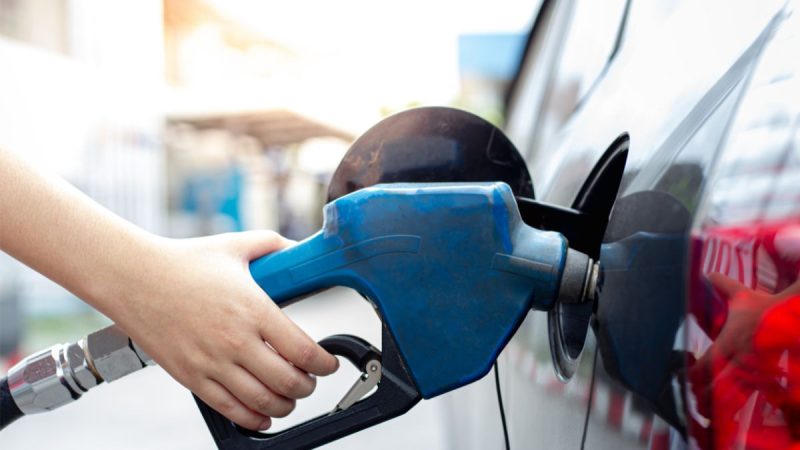 Les fluctuations des prix du pétrole et leur impact sur le prix du carburant